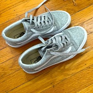 Vans Women’s Glitter Size 8